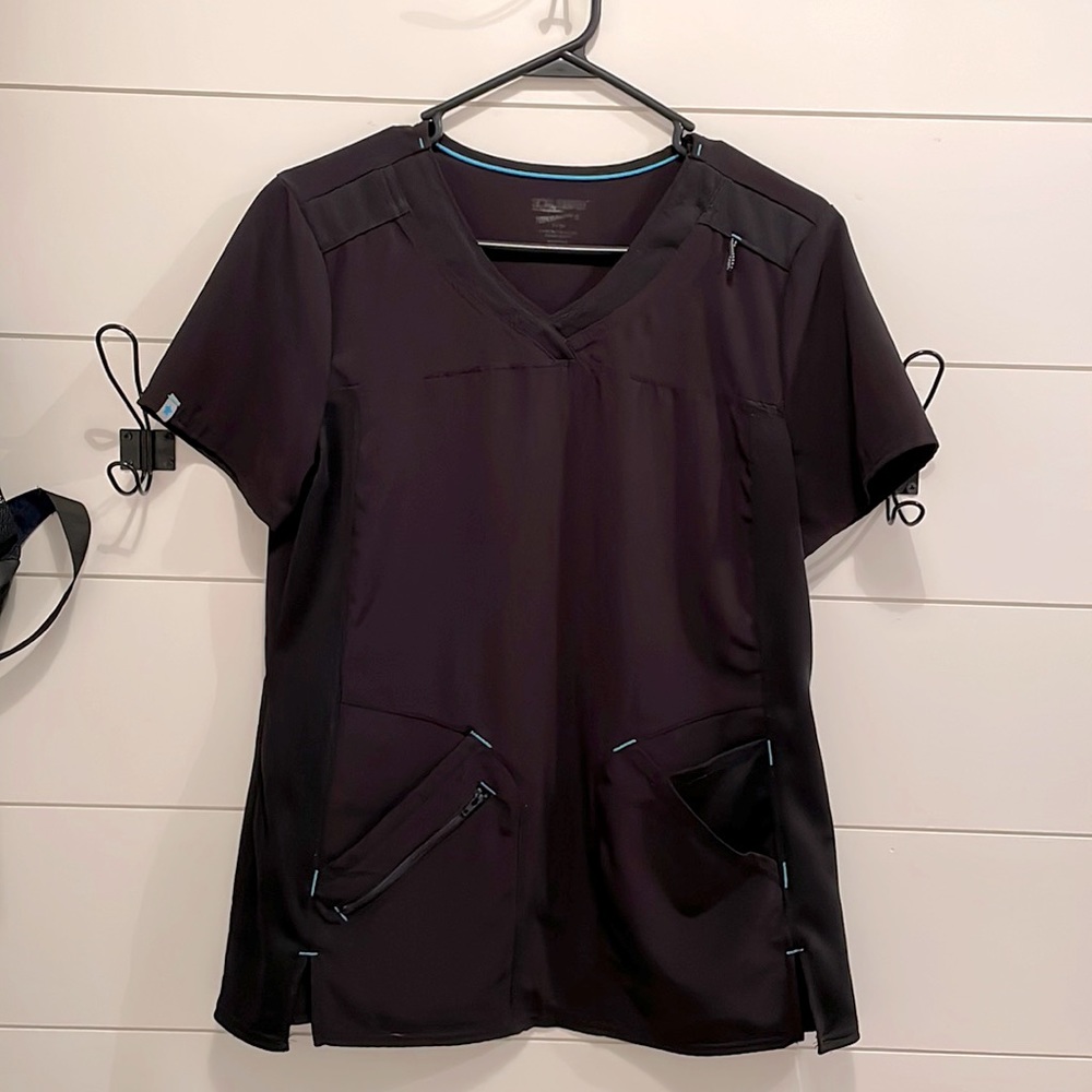 Black scrub top size small